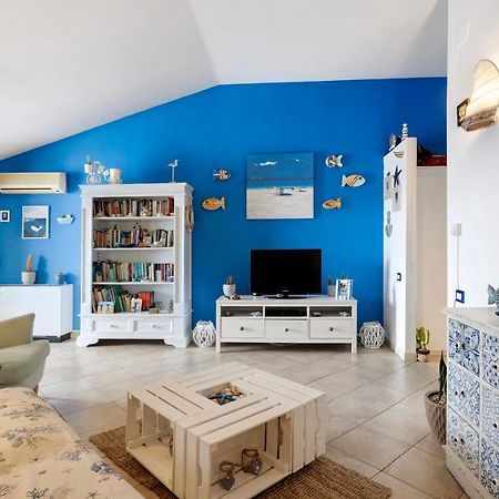 Ferienwohnung Attico Con Terrazza A Viareggio Exterior foto