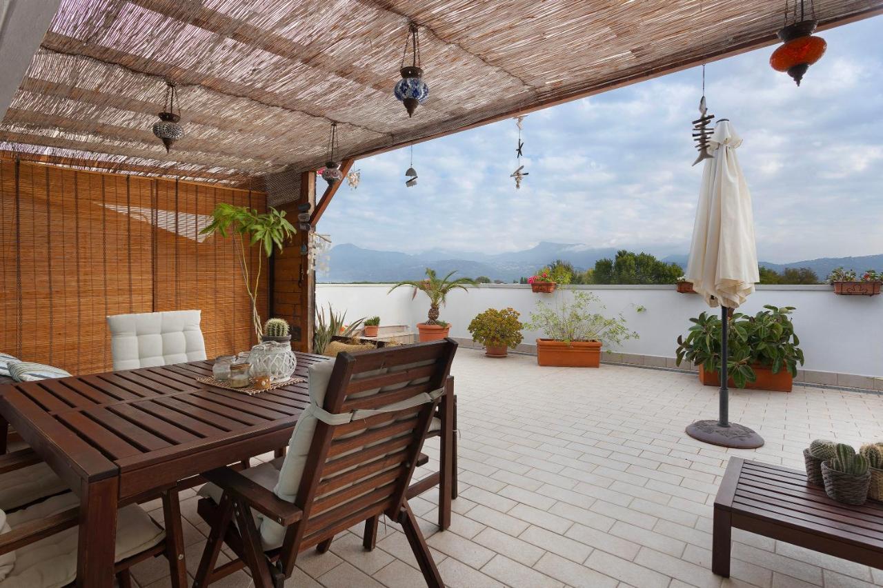 Ferienwohnung Attico Con Terrazza A Viareggio Exterior foto
